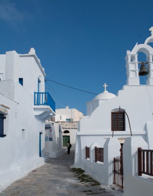 Walking through Chora towards the Monastery of Hozoviotissa