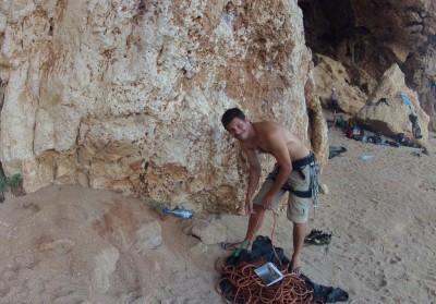 Hiding from the harsh afternoon sun and climbing in the shade at Cala Gonone, Sardinia
