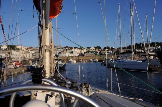 arbutus_sailing3