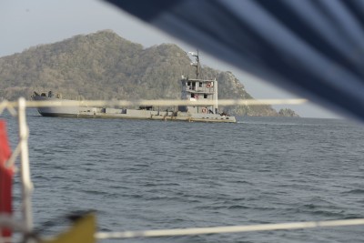 f23704576
